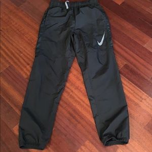 Boys Nike athletic pants
